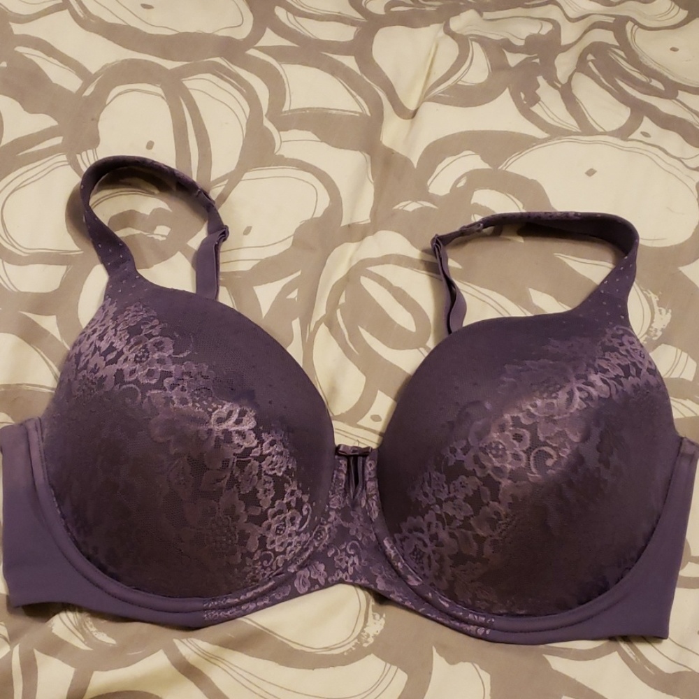 Vanity Fair 40DD
